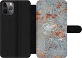 Bookcase Geschikt voor iPhone 11 Pro Max telefoonhoesje - Roest print - Verf - Metaal - Met vakjes - Wallet case met magneetsluiting