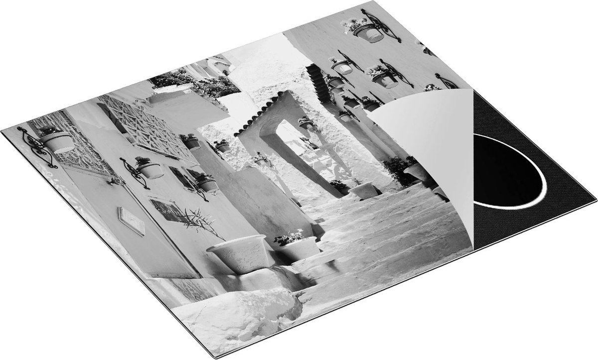 Chefcare Inductie Beschermer Blauwe Huizen met Bloempotten in Chefchaouen, Marokko - Zwart Wit - 60x52 cm - Afdekplaat Inductie - Kookplaat Beschermer - Inductie Mat