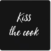 Muismat XXL - Bureau onderlegger - Bureau mat - Quotes - Spreuken - Zoen - Kiss the cook - Kok - 40x40 cm - XXL muismat