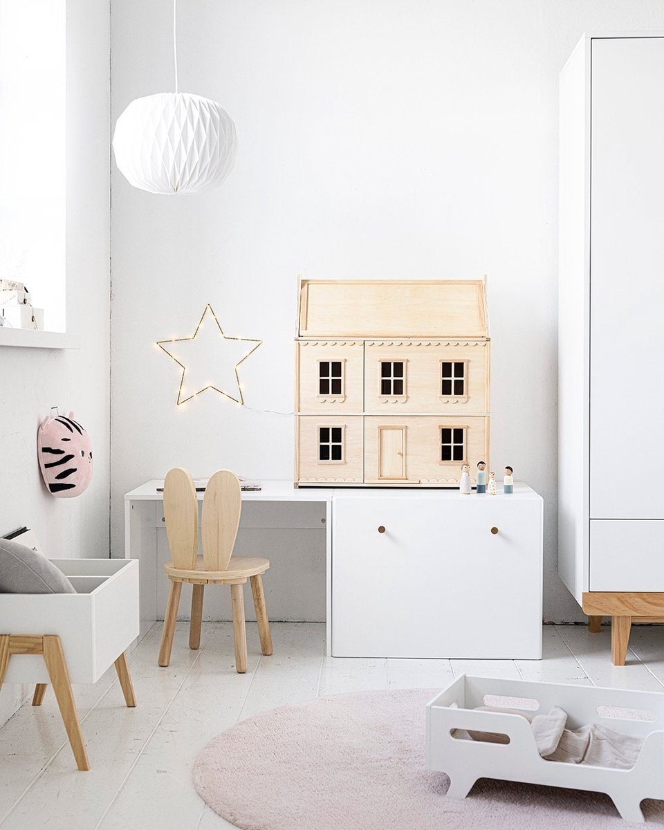 Petite Amélie Houten Poppenhuis Klassiek Naturel - H.16 cm - Geïnspireerd door Franse Huizen - Drie Verdiepingen vol Franse Charme — afbeelding 8