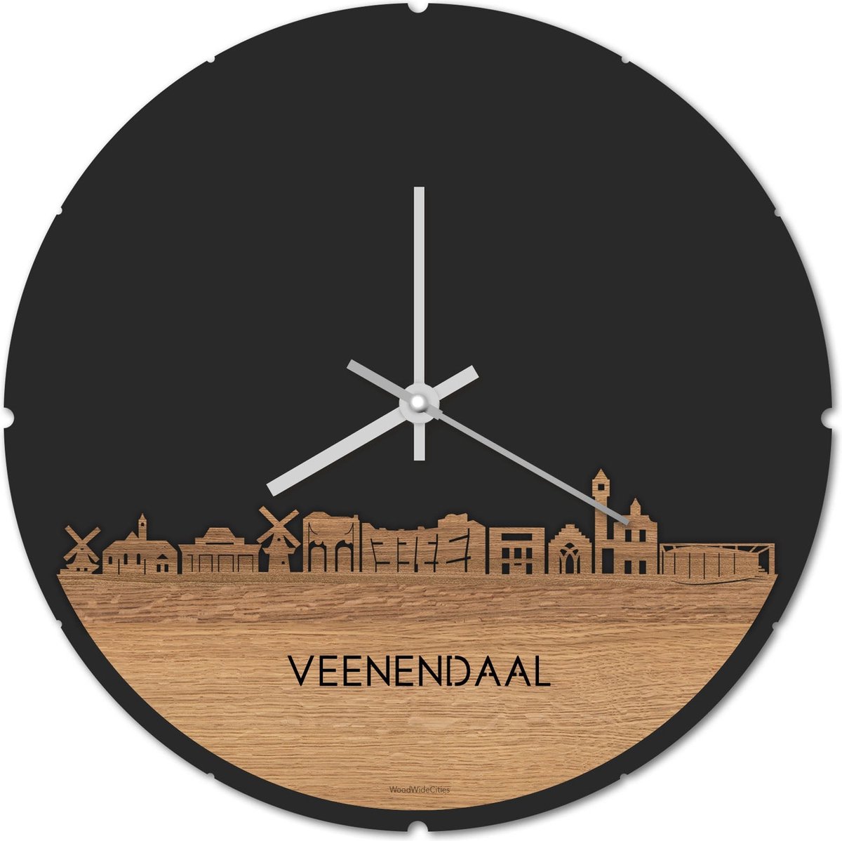 Skyline Klok Rond Veenendaal Eikenhout - Ø 44 cm - Stil uurwerk - Wanddecoratie - Meer steden beschikbaar - Woonkamer idee - Woondecoratie - City Art - Steden kunst - Cadeau voor hem - Cadeau voor haar - Jubileum - Trouwerij - Housewarming -