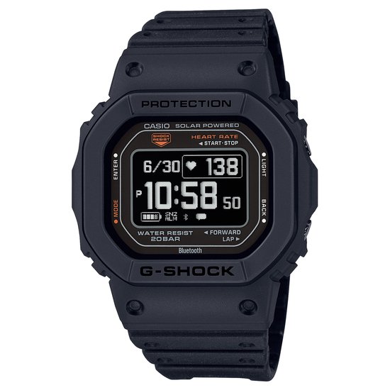 Zwart G-Shock horloge met zwart, vierkant display. Toont 6/30, 138, 10:58, hartslag, Bluetooth en waterbestendigheid.