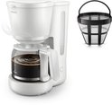Cafetière Philips blanche avec verseuse en verre, avec un panier-filtre noir amovible à côté.