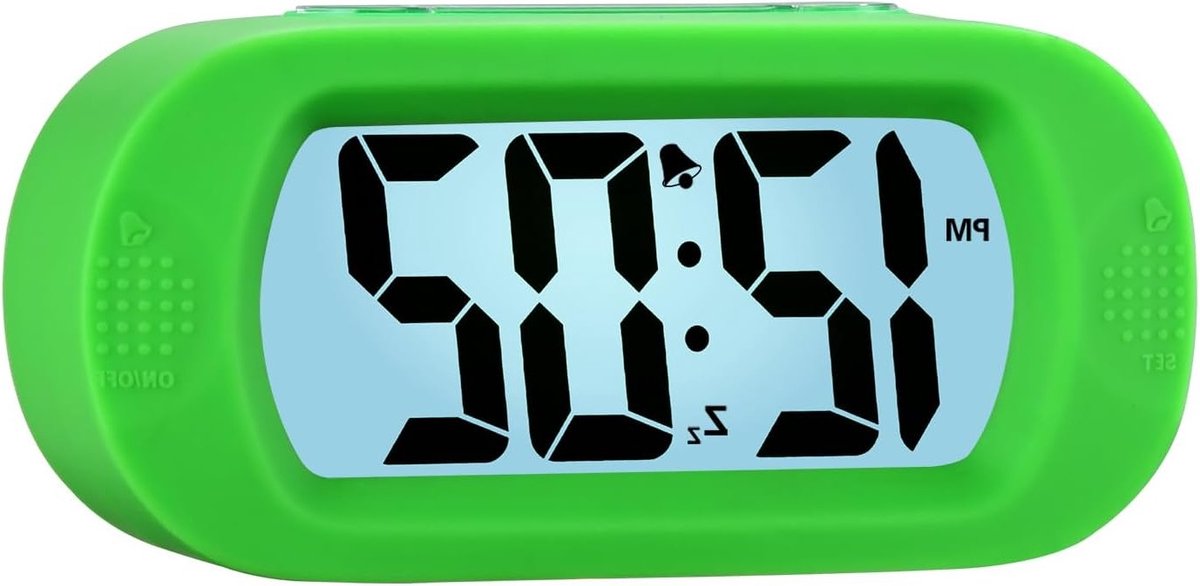 Digitale Wekkerradio voor Kinderen met Nachtlampje en Slaapfunctie, Draagbare Alarmklok met Sterke Geluid en Batterijwerking (Groen)