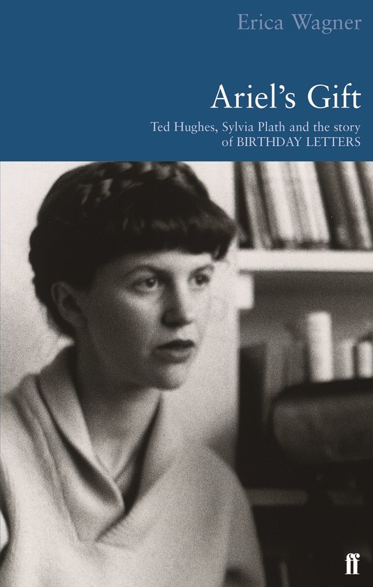 Couverture de livre avec photo noir et blanc d'une jeune femme aux cheveux foncés, titrée "Ariel's Gift" par "Erica Wagner".