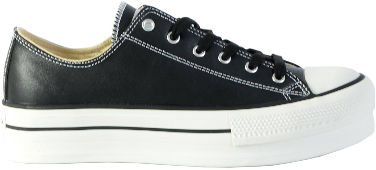 Sneakers 061106