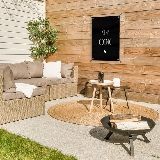 Décoration de jardin citation anglaise Continuez avec un coeur fond noir - 40x60 cm - Affiche de jardin