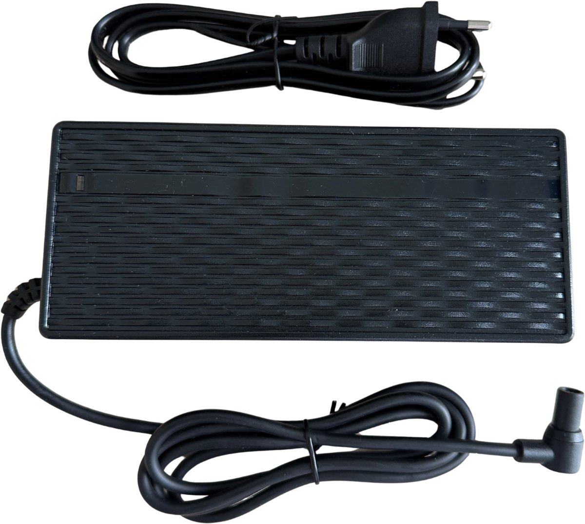 Xiaomi Elektrische Step Oplader 42V/53V – Geschikt voor Mi4 Ultra, Mi4 Pro, Navee S65 & S40 | EU Stekker | CE & RoHS Gecertificeerd