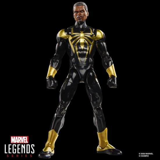 Iron Spider (Aaron Davis) actiefiguur in zwart met gouden spinnenweb-details op borst en schouders.
