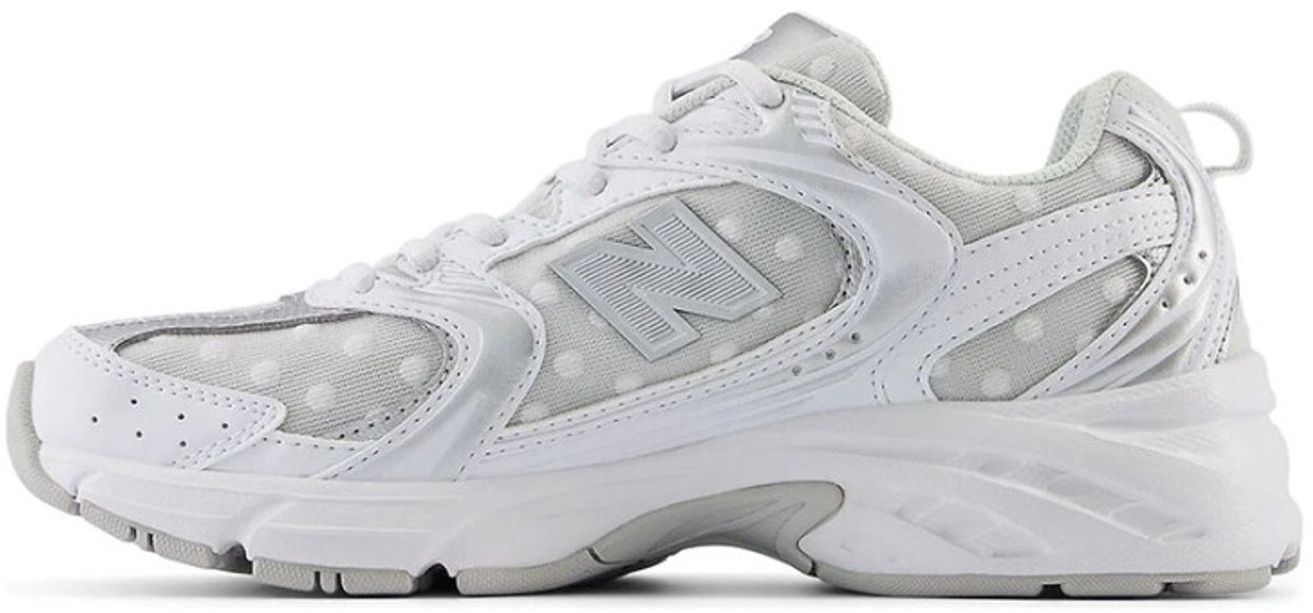 New Balance 530 Silver Metallic Polka Dots - Maat 44