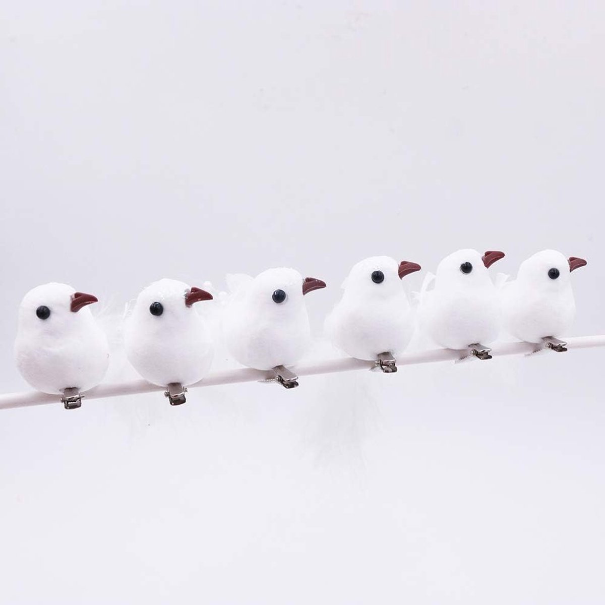 12 Stuks Kunststof Kerst Duiven Clip-on Boomdecoraties met Witte Veren voor Bruiloft en Feestversiering, Creatieve DIY Accessoires