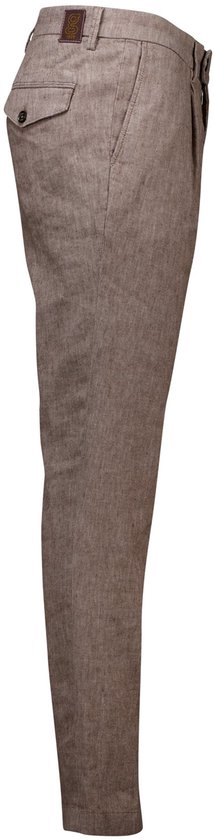 Bruine linnen broek met plooien, zij- en achterzakken.