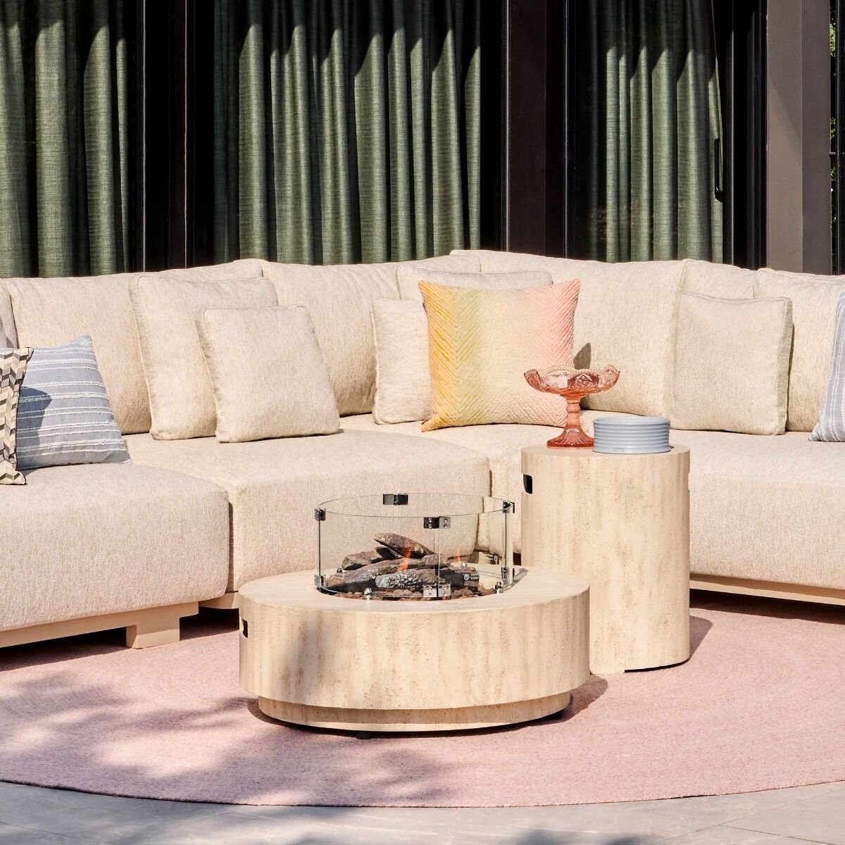 Happy Cocooning Estate Round 76 - Fire Table - Travertine