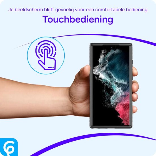 Main tenant un téléphone Samsung dans une coque noire avec protecteur d'écran intégré. Icône d'empreinte digitale montrant le contrôle tactile.