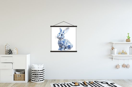 Posterhanger incl. Poster 60x60 cm - Schoolplaat - Delftsblauw - Haasje - Wit - Textielposter - Zwarte latten