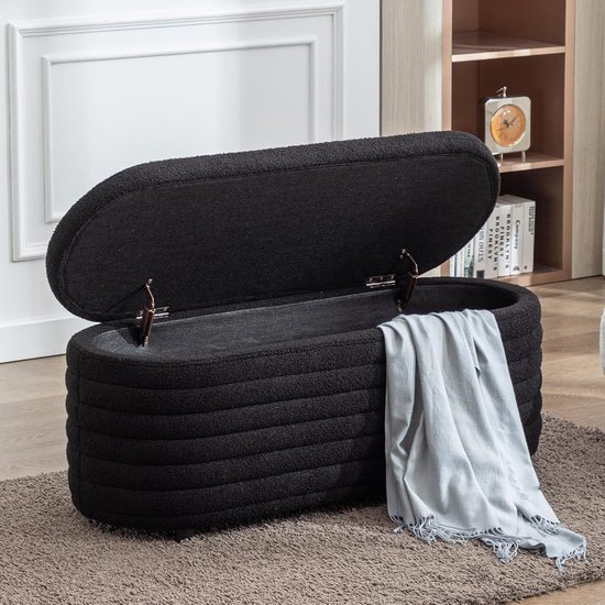 Chairus