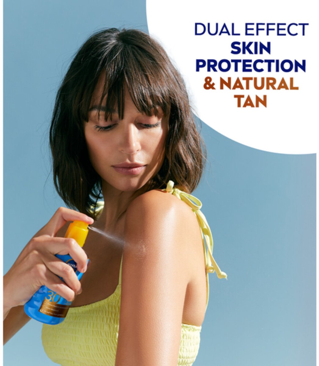NIVEA Sun Protect & Bronze Zonnespray SPF 30 - 3 x 200 ml - Voordeelverpakking