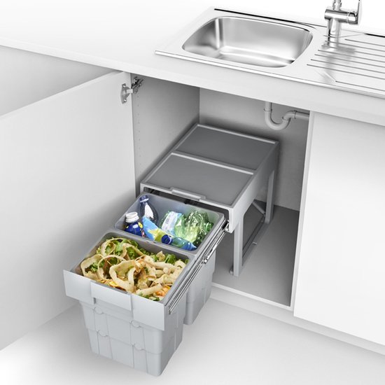 Grijze, uittrekbare afvalbak voor onderbouw met twee compartimenten, elk 16 liter.
