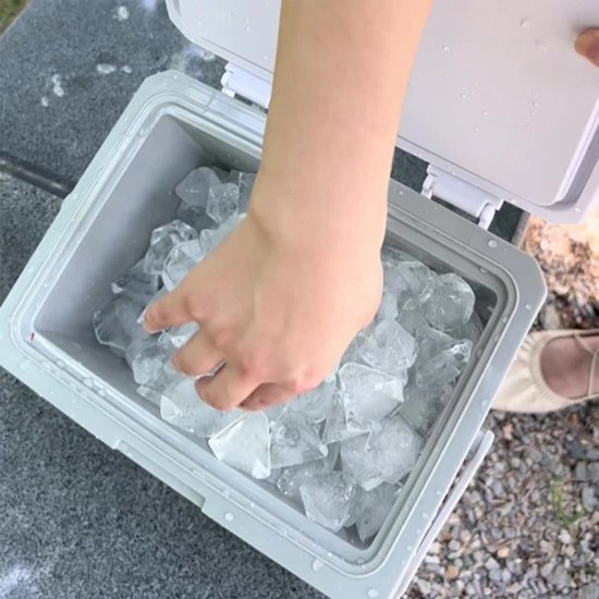 Rumi Koelbox - auto koelbox - Tot maximaal 40 uur isolatie - Incl. 4 dikke koelelementen van 450ml - Temperatuur veilige sluiting koelbox - Nieuw ontwerp met koelelementen vergrendeld in deksel van Merkloos — afbeelding 2