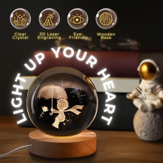 3D Kristallen Bal Nachtlampje - The Little Prince - LED Glas Licht Hologram Lamp met Massief Houten Basis - Nachtlamp - Cadeau idee - Verlichting - USB aansluiting van Merkloos — afbeelding 2