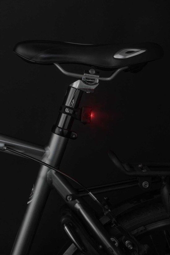AXA Niteline 44 Kit d'éclairage pour vélo - Batterie - LED