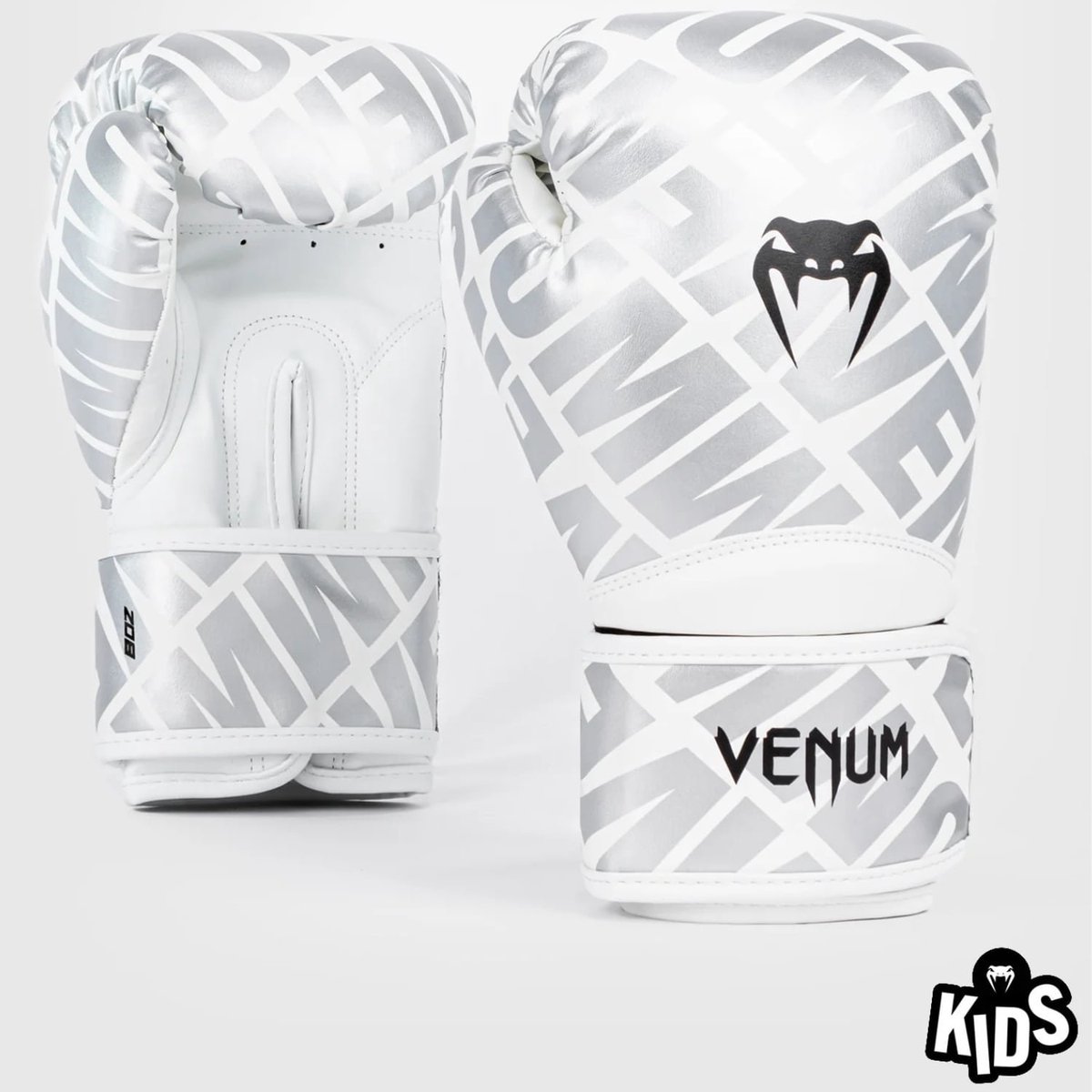 Venum Contender 1.5 XT Bokshandschoenen Kinderen Wit Zilver - 6 OZ