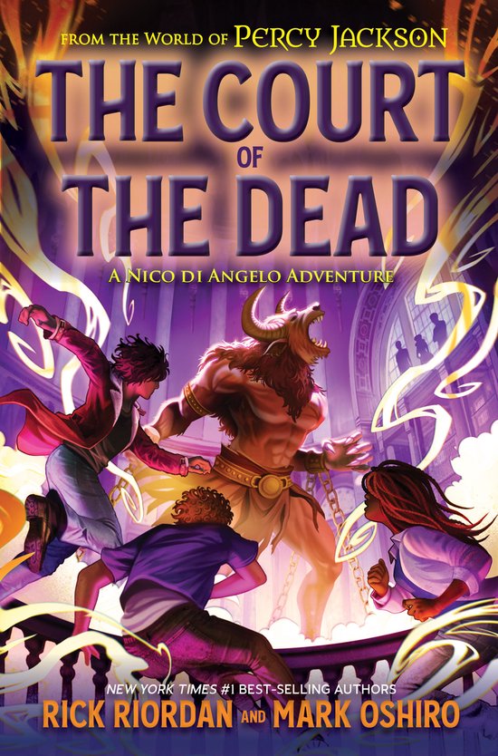 Boekomslag: Van de wereld van Percy Jackson, The Court of the Dead, een Nico di Angelo avontuur. Met Rielle, Nico en een minotaurus.