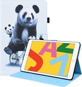 Animal Pattern Horizontal Flip Leather Case met houder & kaartsleuven & fotolijst & slaap / wekfunctie voor iPad 10.2 2020 / 2019 (Fietsende Panda)