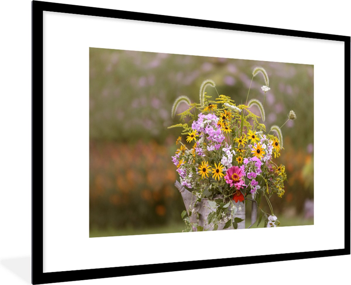 Poster in lijst - Fotolijst 120x80 cm - Posters - Bloemen - Gieter - Kleur - Posterlijst z