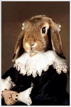 JUNIQE - Poster met kunststof lijst Miss Bunny – Aristocratisch Konijn