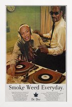 JUNIQE - Poster in houten lijst Smoke Weed Every Day - Snoop Dogg