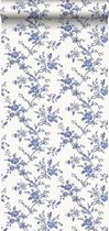 Origin behang bloemetjes delfts blauw - 326133 - 53 cm x 10,05 m
