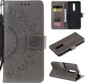 Voor Xiaomi Redmi K20 / K20 Pro Totem Bloem Reliëf Horizontale Flip TPU + PU lederen tas met houder & kaartsleuven & portemonnee (grijs)