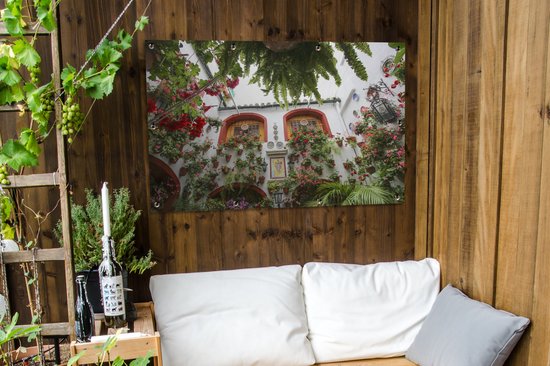 Belles fleurs sur le mur à Cordoba Garden poster 120x80 cm - Toile de jardin / Toile d'extérieur / Peintures pour l'extérieur (décoration de jardin)