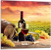 Tuinposter – Wijnvat met Wijn en Druiven - 100x100cm Foto op Tuinposter  (wanddecoratie voor buiten en binnen)