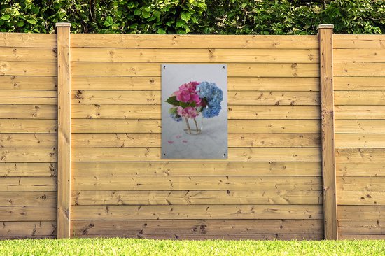 Bouquet d'hortensias fraîchement coupés dans un vase affiche de jardin toile en vrac 60x90 cm - Toile de jardin / Toile d'extérieur / Peintures pour l'extérieur (décoration de jardin)