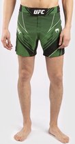 UFC x Venum Pro Line Heren Fight Shorts Groen Kies hier uw maat Venum Fight Shorts: XXS - Jeansmaat 28/29