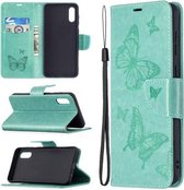 Voor Samsung Galaxy A02 Embossing Twee Vlinders Patroon Horizontale Flip PU Lederen Case met Houder & Kaartsleuf & Portemonnee & Lanyard (Groen)