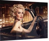 Glamour Dame in haar auto - Foto op Plexiglas - 90 x 60 cm
