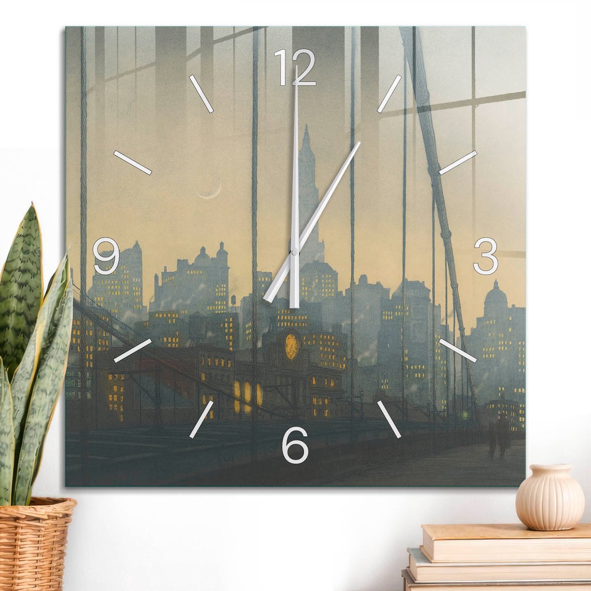 ArtPrintCave Geel Glazen Klok - 60x60 cm - Wandklok Vierkant - Nachtstad Stille Wandklok - Architectuur Wandklok Keuken - Witte Klokwijzers