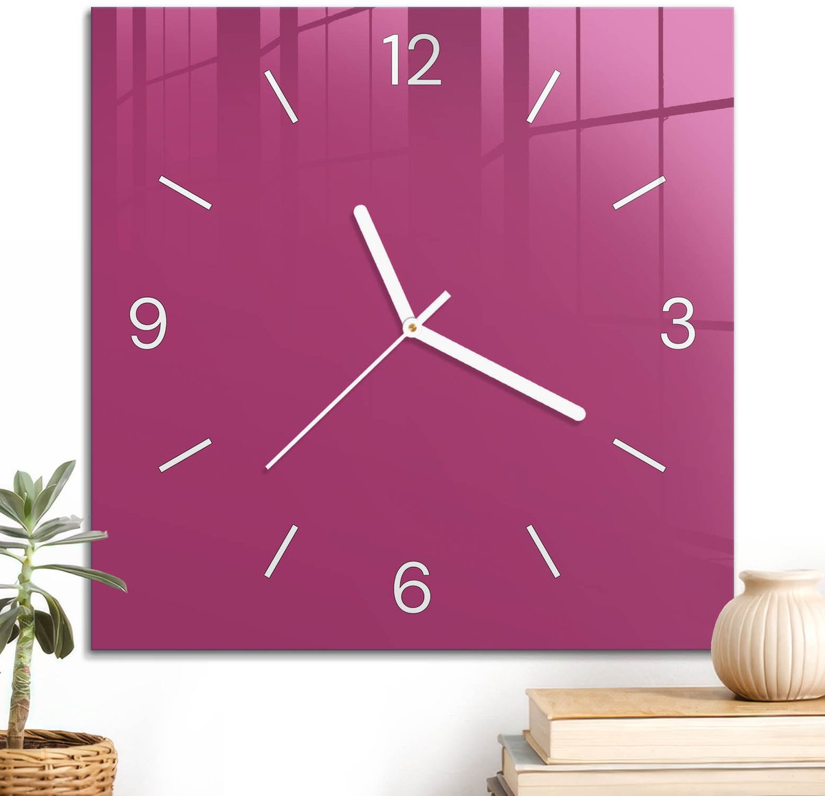 ArtPrintCave Roze Glazen Klok - 30x30 cm - Wandklok Vierkant - Intens Roze Wandklok Keuken - Abstractie Unieke Klok - Witte Klokwijzers