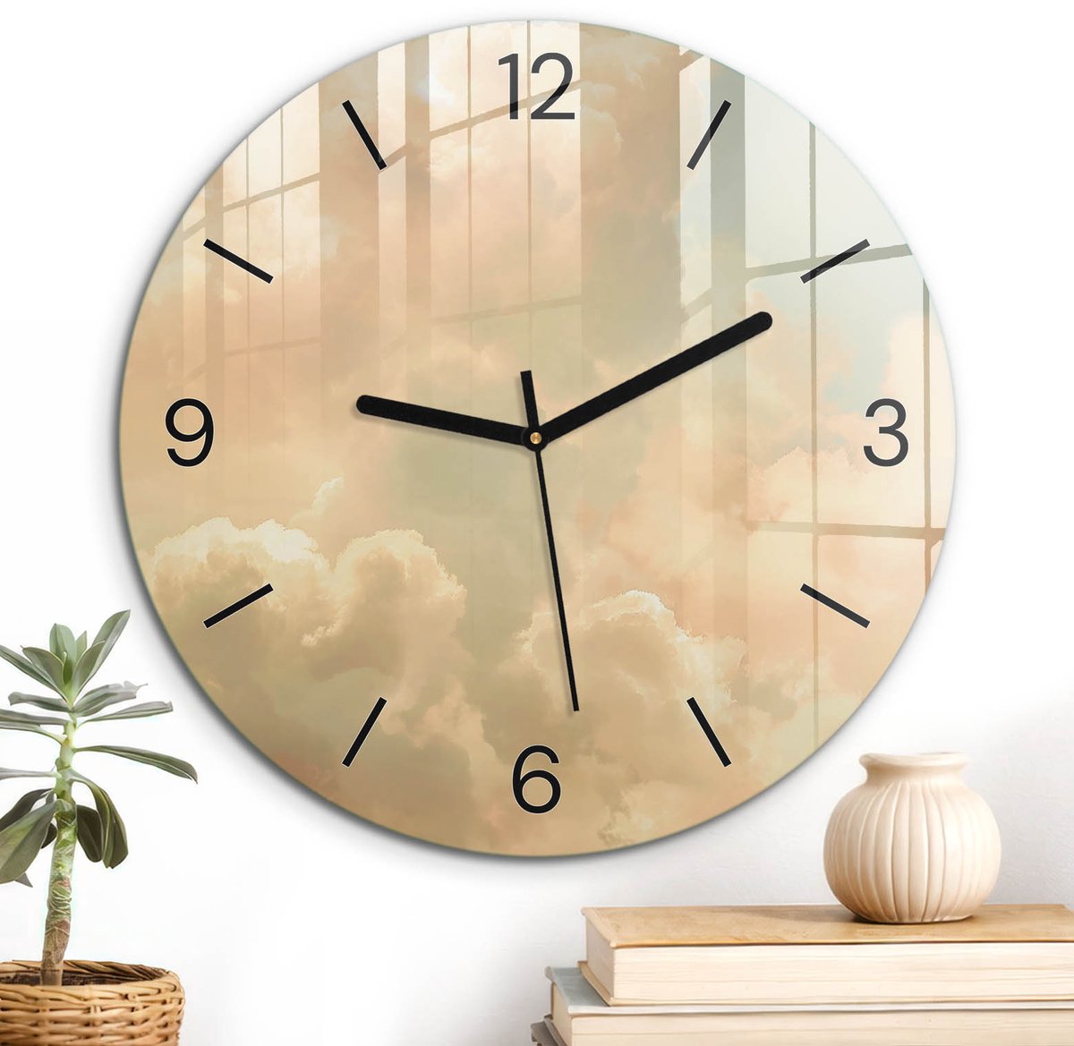 ArtPrintCave Beige Glazen Klok - Wandklok 30 cm - Muurklok Rond - Wolken Aan De Hemel Stille Wandklok - Kunst Wandklok Keuken - Zwarte Klokwijzers