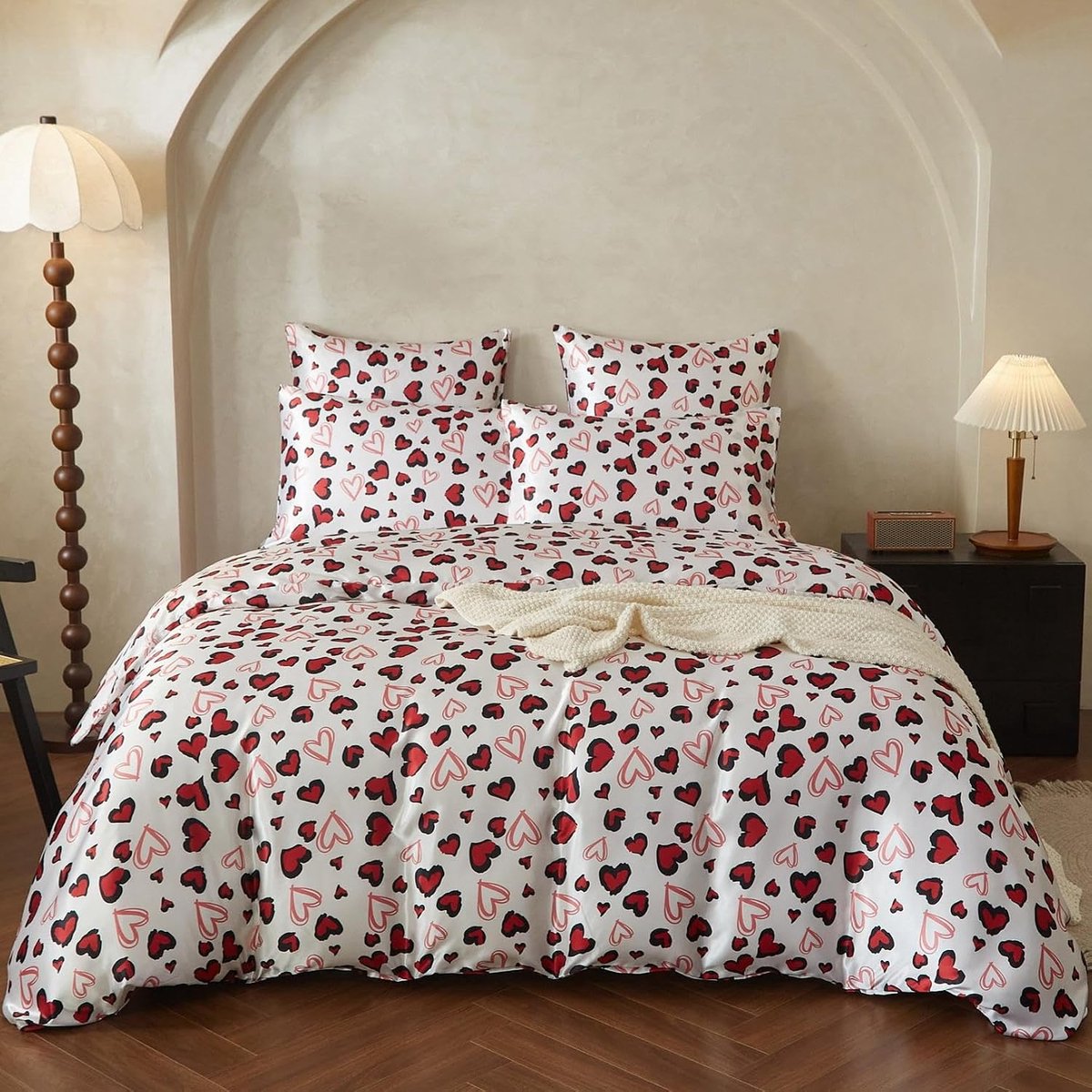 Beddengoed 220x240 rood zwart harten motieven