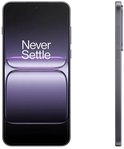 Vooraanzicht van een OnePlus-smartphone met 'Never Settle' op het scherm, naast het zijaanzicht.