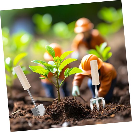 4 Stuks Delige Miniatuur Tuinset met Gieter Realistische Mini Tuinaccessoires voor Poppenhuisdecoratie Compacte Maat voor Creatieve Handvaardigheid Interieurversiering — afbeelding 3