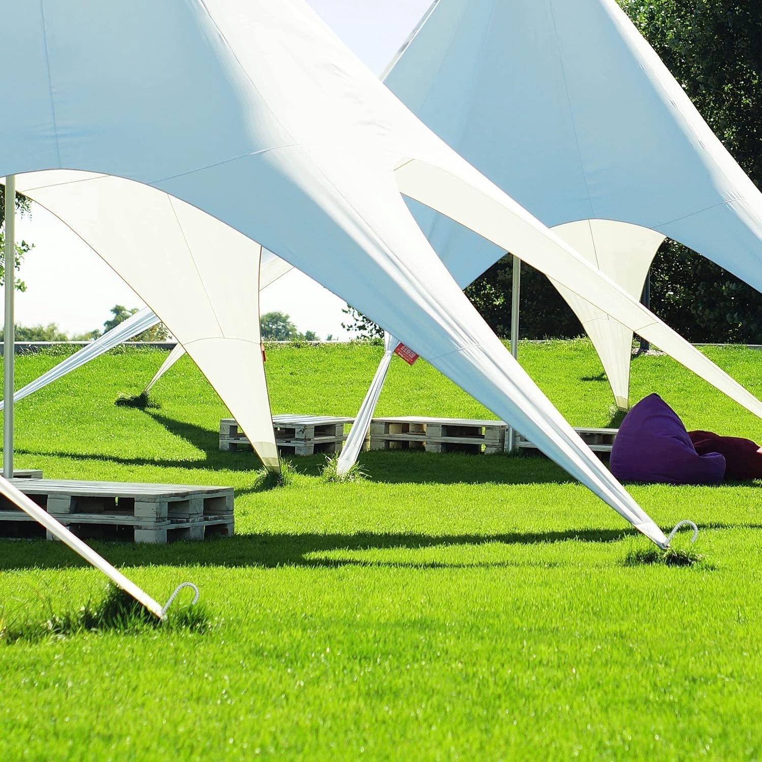 8x Stevige U-vormige Grondankers - Verzinkt Staal - Tenten & Trampolines