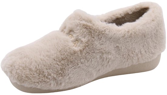 Zijaanzicht van een lichtbeige pluizige pantoffel met een beige zool.