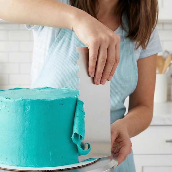 3-delige roestvrijstalen taartschraperset, professionele taartdecoratiegereedschap, 22 cm botercrème gladder en chocoladeschraper voor beginners en bakkers — afbeelding 2