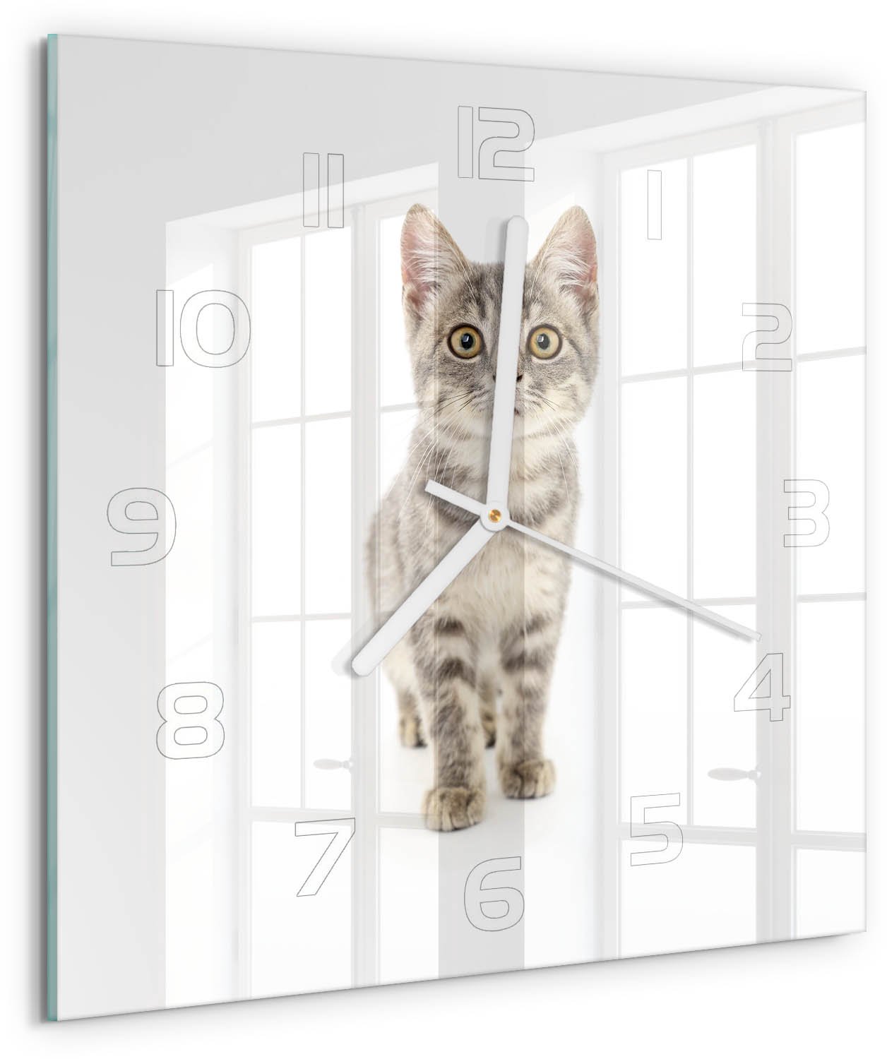 Tulup Wandklok - Grijze kat Glazen Klok Met Print - 30x30 cm - Grijs Wandklok Glas Met Motief - Witte handen - Vierkante Klok - Wandklok Glas Decoratie - Gekleurde Glazen Klok