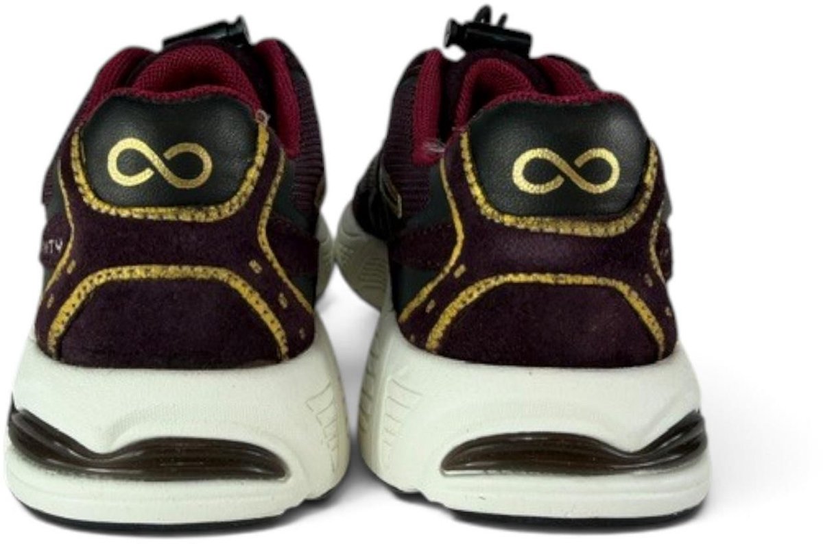 HIP SNEAKER - H1662
